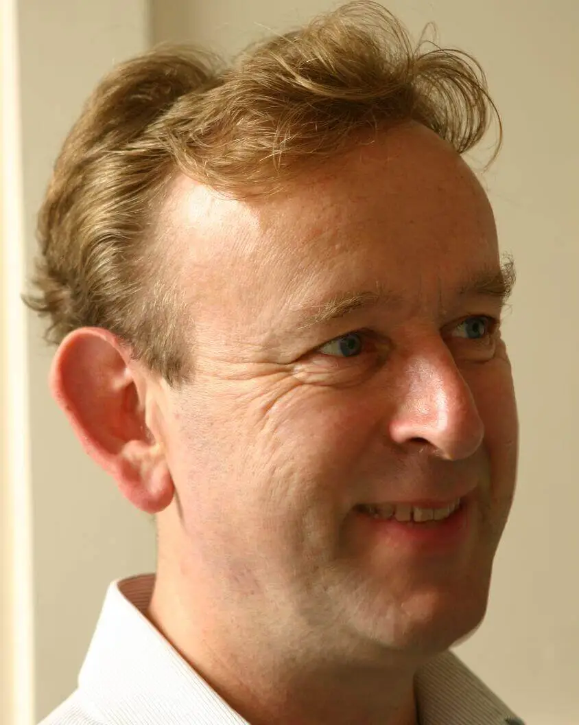 Simon Buehring Simon Buehring